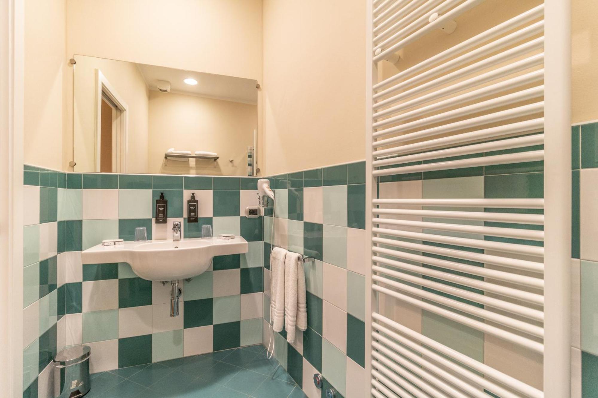 Casa Isolani Luxury Rooms Piazza Maggiore 1 Bologna Kültér fotó