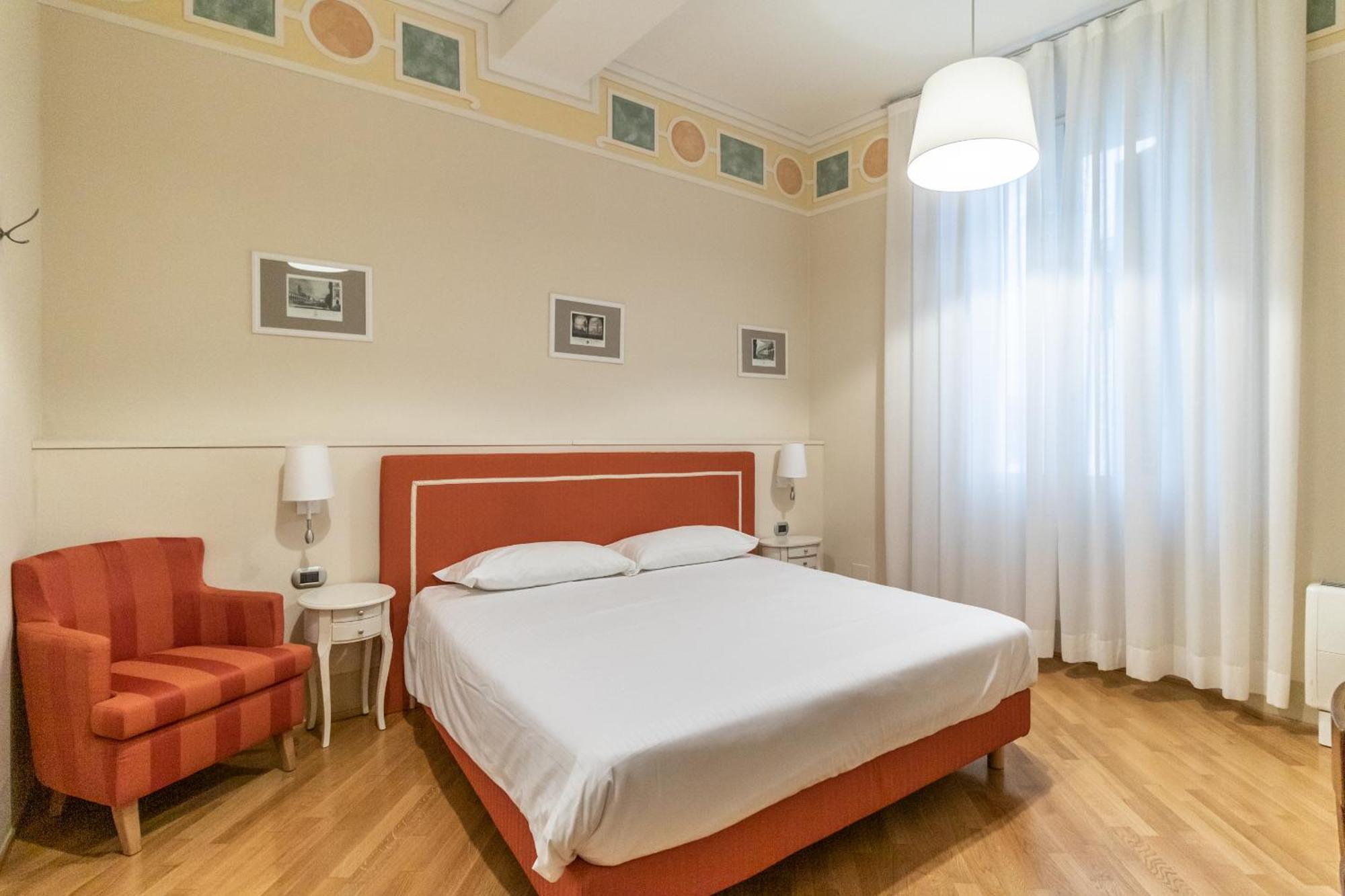 Casa Isolani Luxury Rooms Piazza Maggiore 1 Bologna Kültér fotó