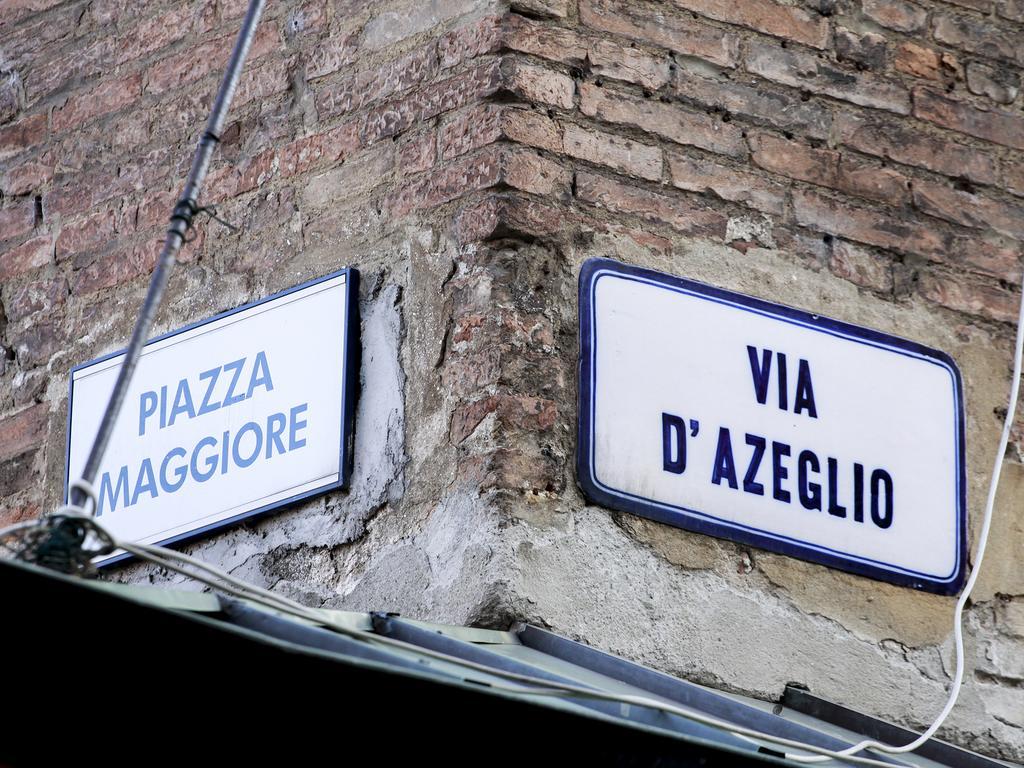 Casa Isolani Luxury Rooms Piazza Maggiore 1 Bologna Kültér fotó