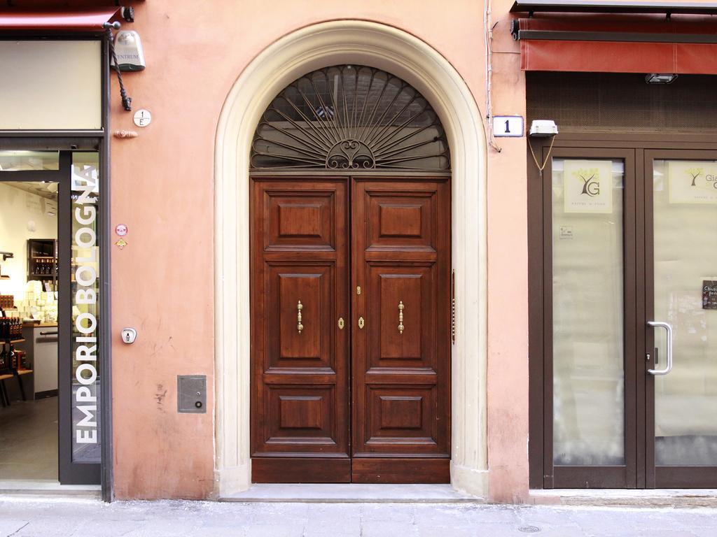 Casa Isolani Luxury Rooms Piazza Maggiore 1 Bologna Kültér fotó