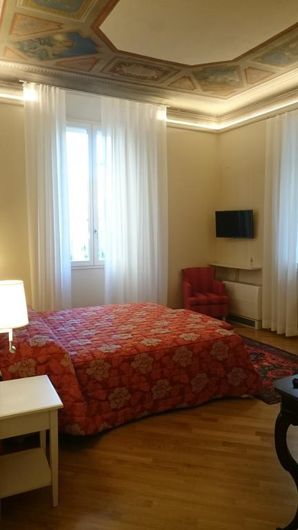 Casa Isolani Luxury Rooms Piazza Maggiore 1 Bologna Kültér fotó